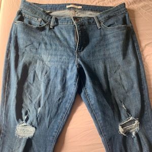 Levi’s 310 shaping super skinny plus size jeans size 20 *like new